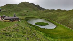 Prashar lake