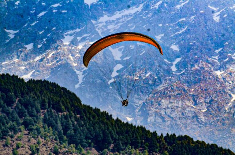 Paragliding In Himachal